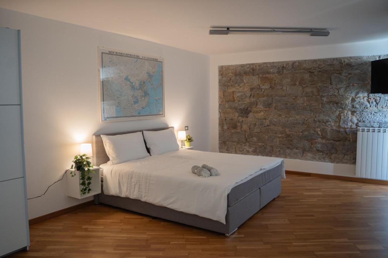 9B The Appartments Триест Екстериор снимка