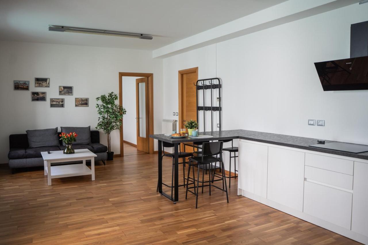 9B The Appartments Триест Екстериор снимка